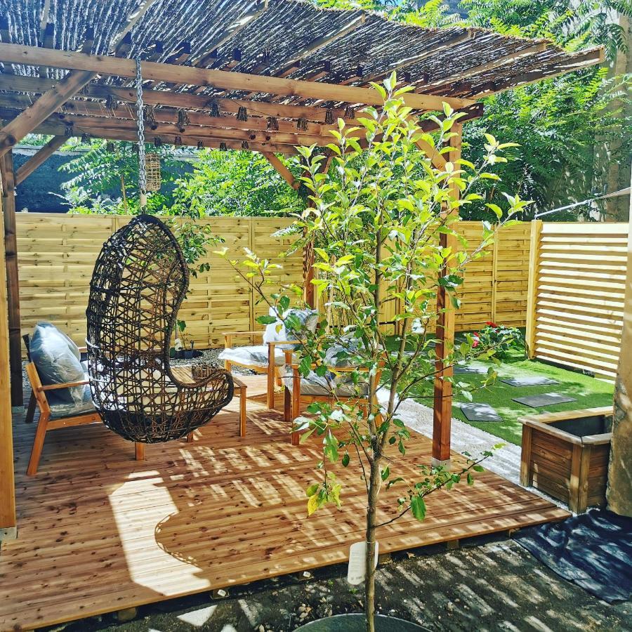 ビユールバンヌLyon Superbe Jacuzzi Vue Sur Jardinアパートメント エクステリア 写真