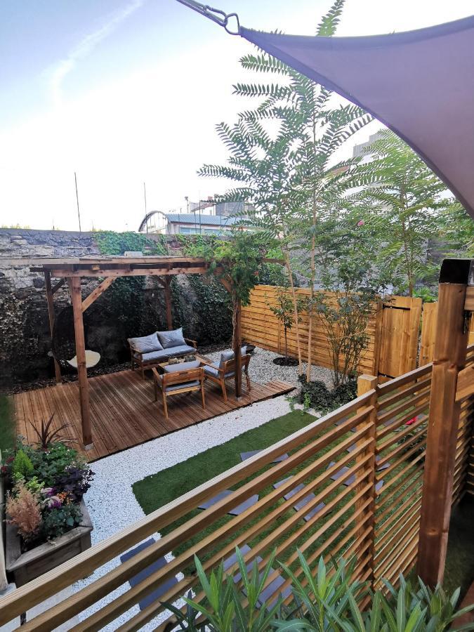 ビユールバンヌLyon Superbe Jacuzzi Vue Sur Jardinアパートメント エクステリア 写真